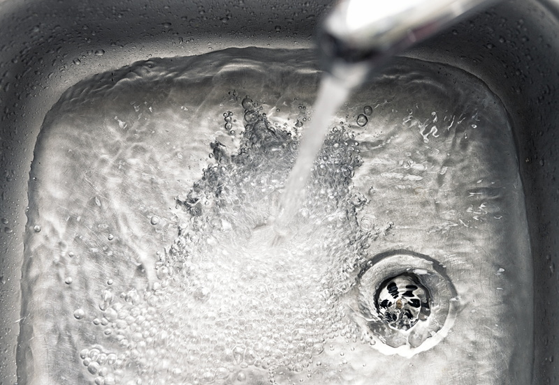 Don't Ignore a Leaky Kitchen Sink Blog