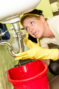 woman-with-drain-problem